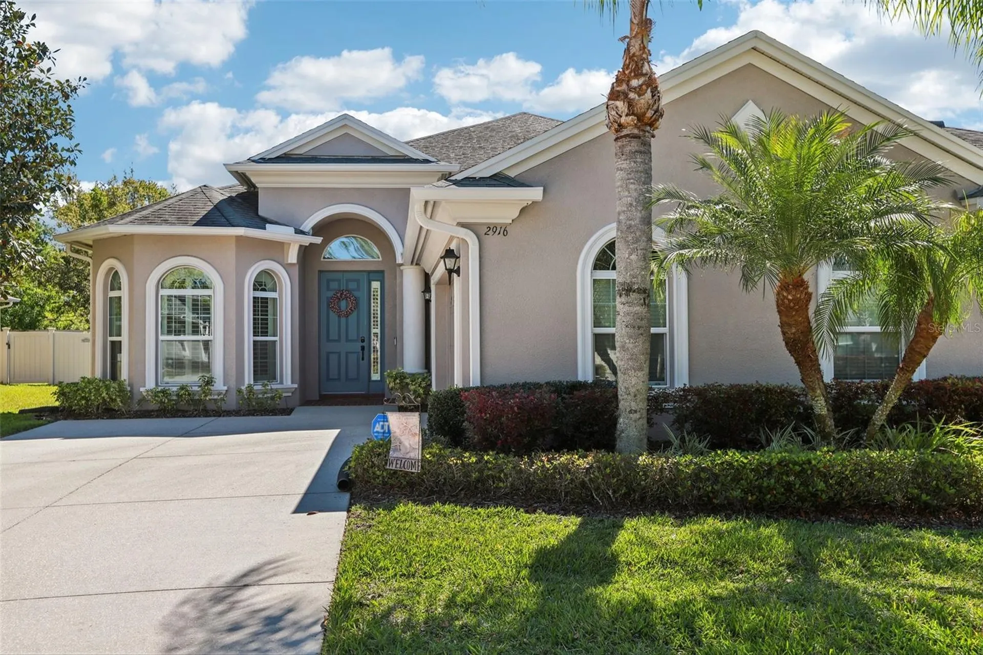 2916 Devonoak Boulevard Land O Lakes FL 34638