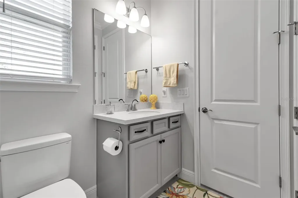5649 Long Shore Loop Sarasota FL 34238