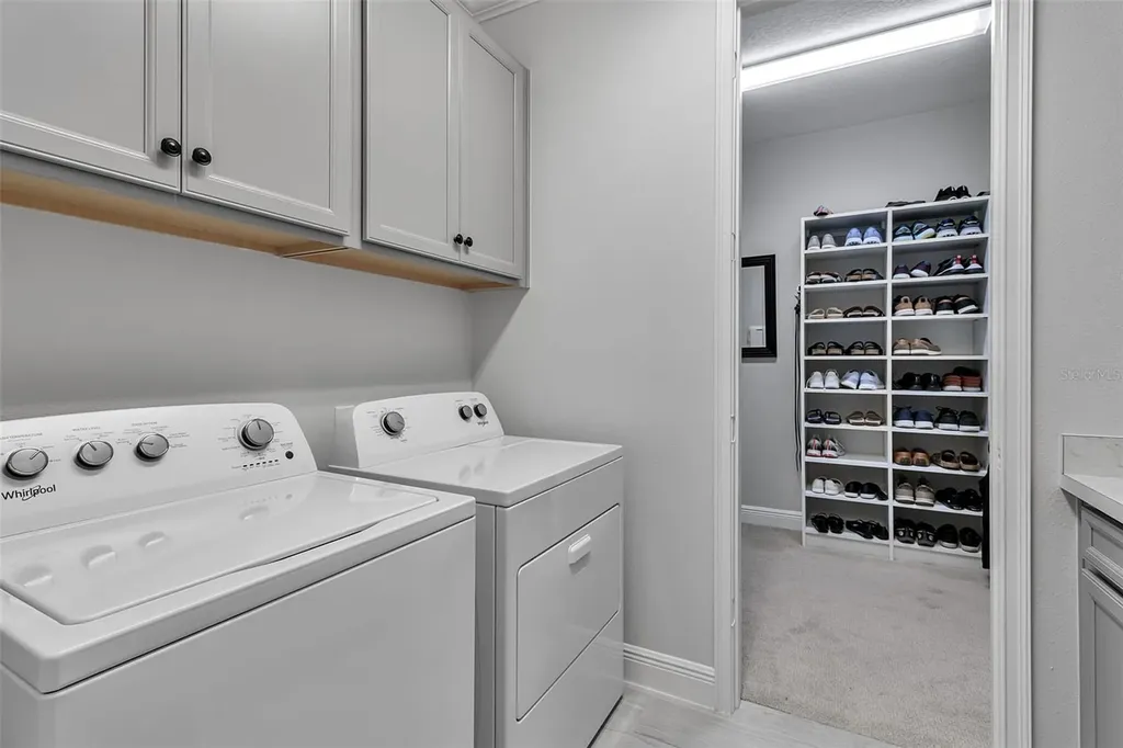 5649 Long Shore Loop Sarasota FL 34238