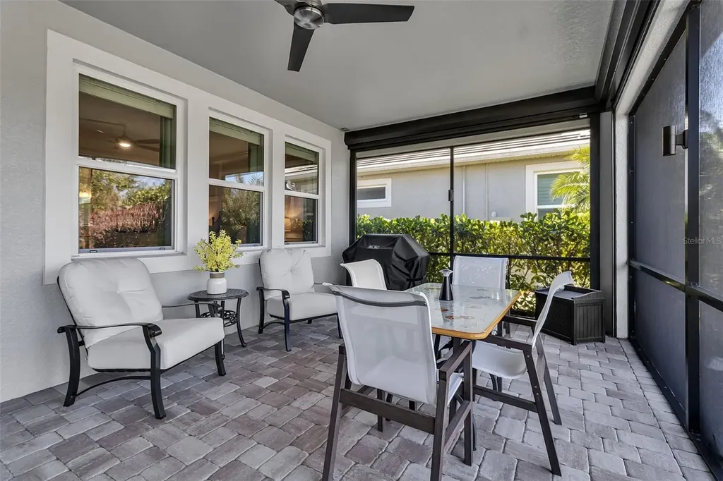 5649 Long Shore Loop Sarasota FL 34238