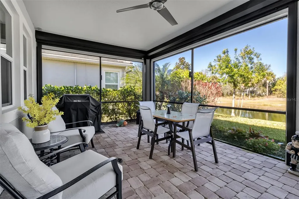 5649 Long Shore Loop Sarasota FL 34238