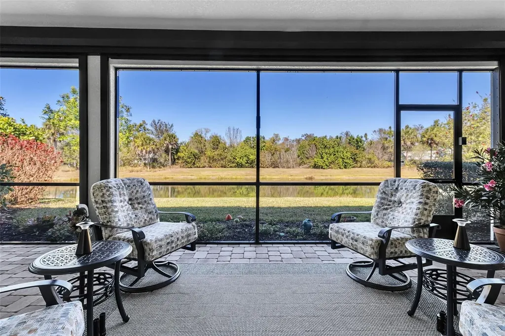 5649 Long Shore Loop Sarasota FL 34238