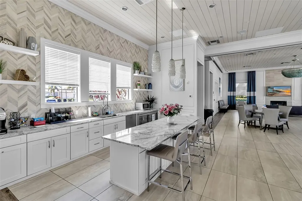 5649 Long Shore Loop Sarasota FL 34238