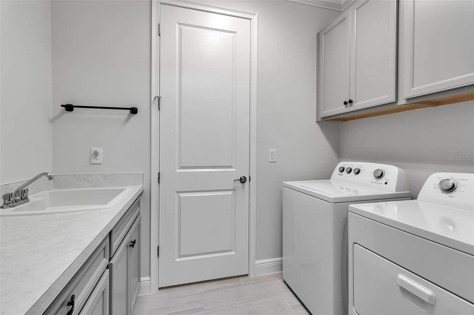 5649 Long Shore Loop Sarasota FL 34238