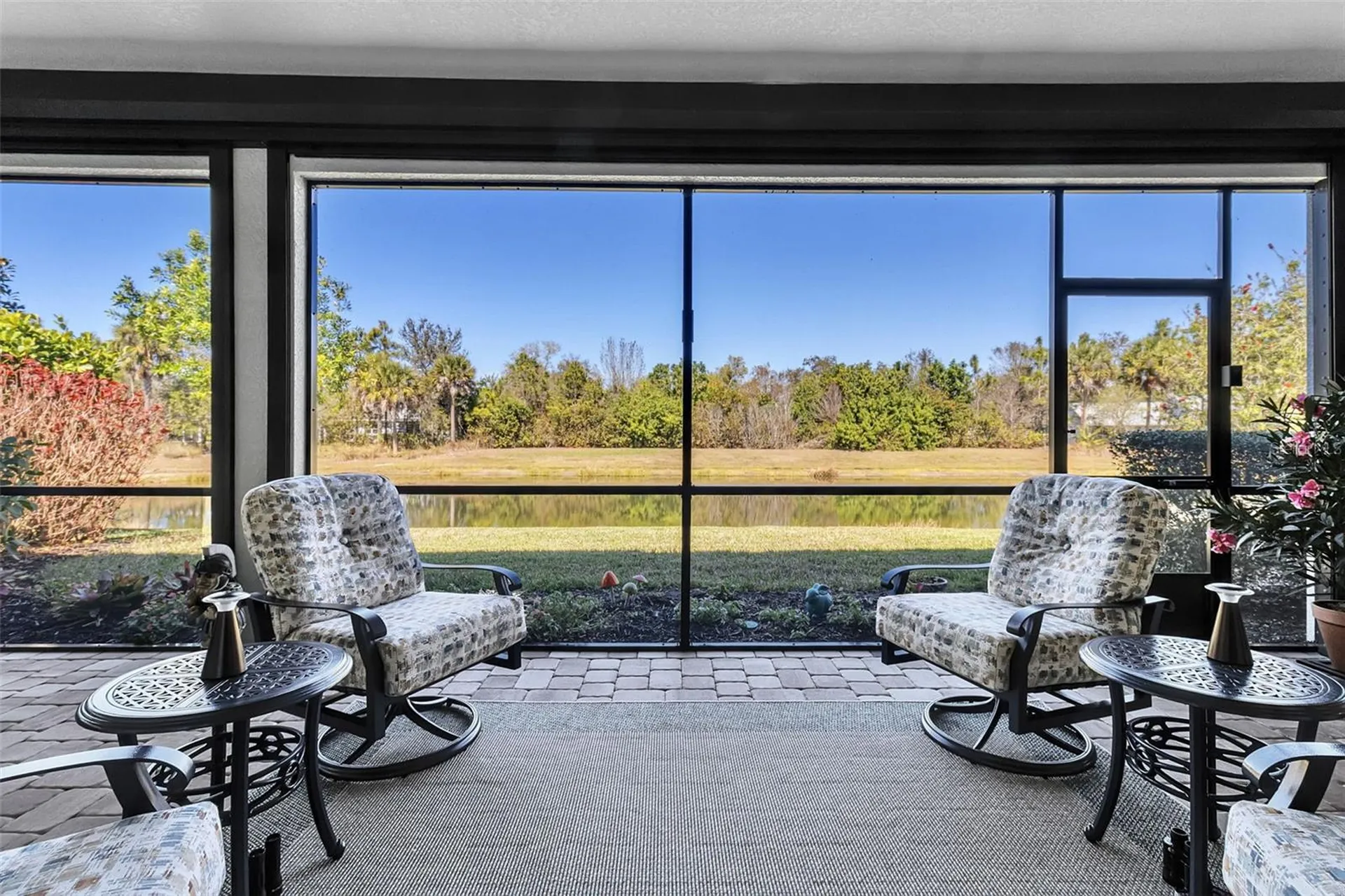 5649 Long Shore Loop Sarasota FL 34238