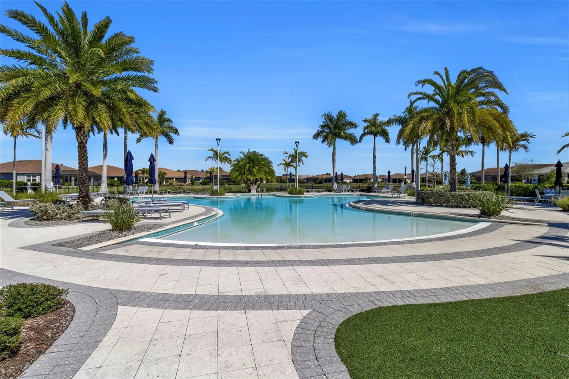 5649 Long Shore Loop Sarasota FL 34238