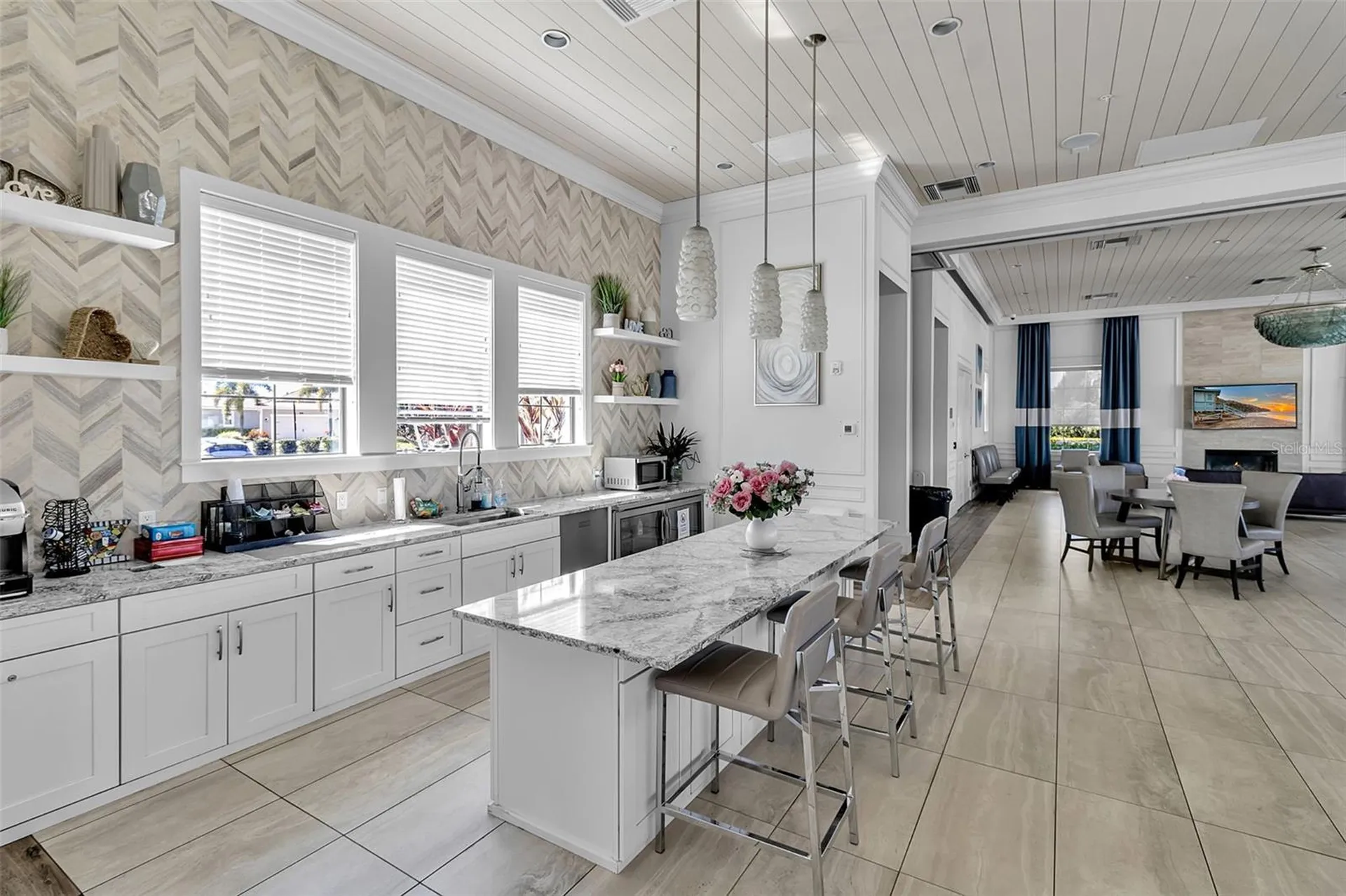 5649 Long Shore Loop Sarasota FL 34238