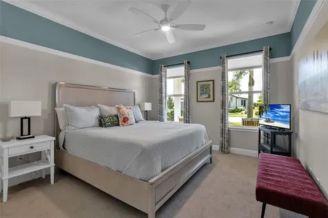 5649 Long Shore Loop Sarasota FL 34238