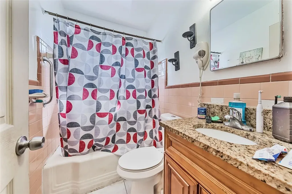 6701-6703 NW 5th Avenue Miami FL 33150