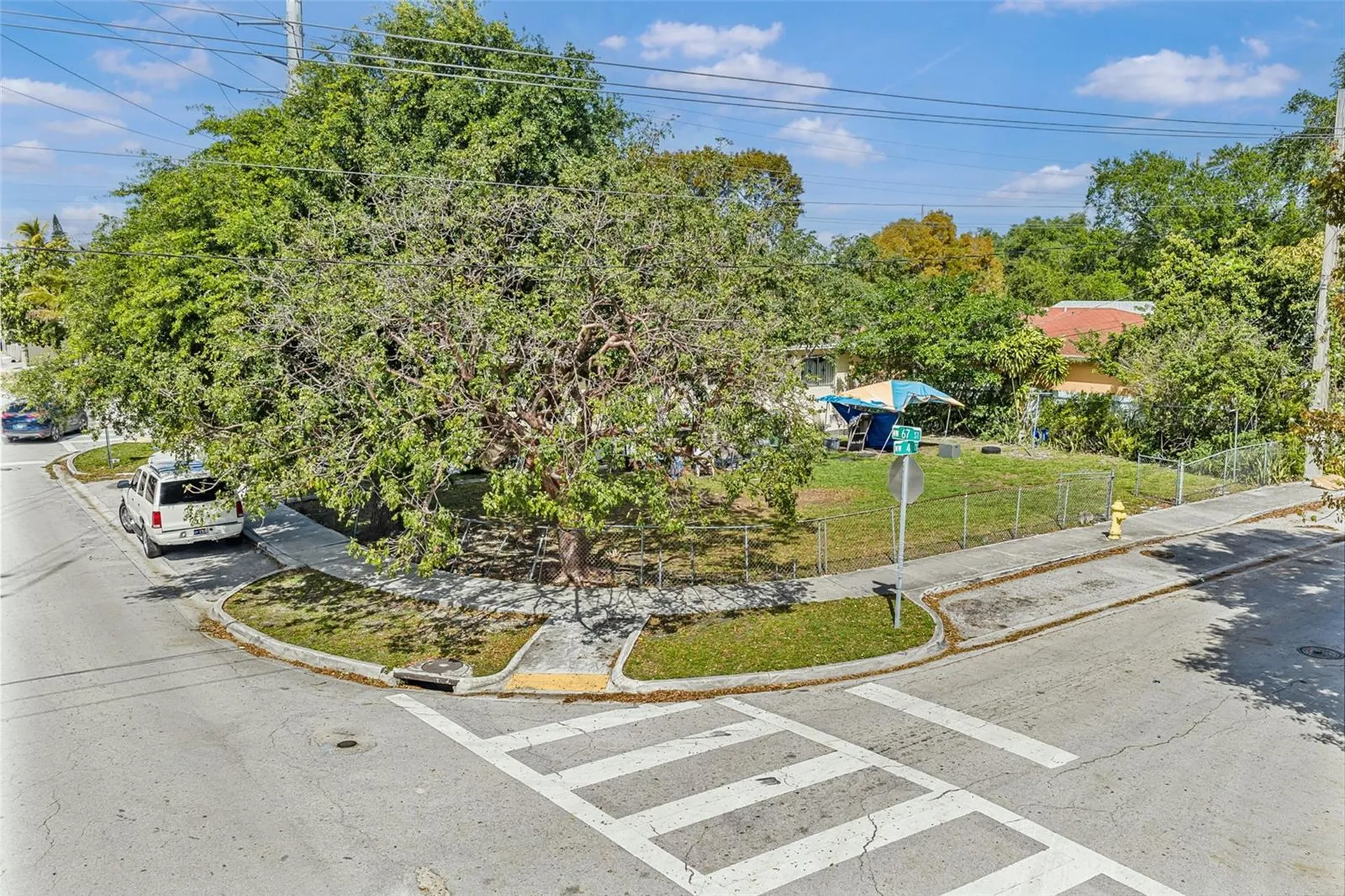 6701-6703 NW 5th Avenue Miami FL 33150