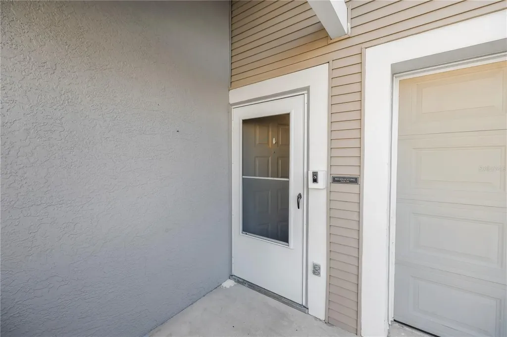 9613 Tara Cay Court Seminole FL 33776