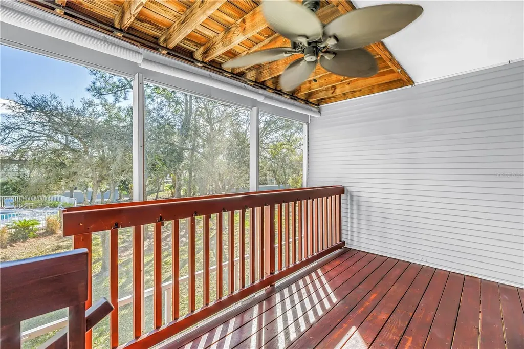 9613 Tara Cay Court Seminole FL 33776