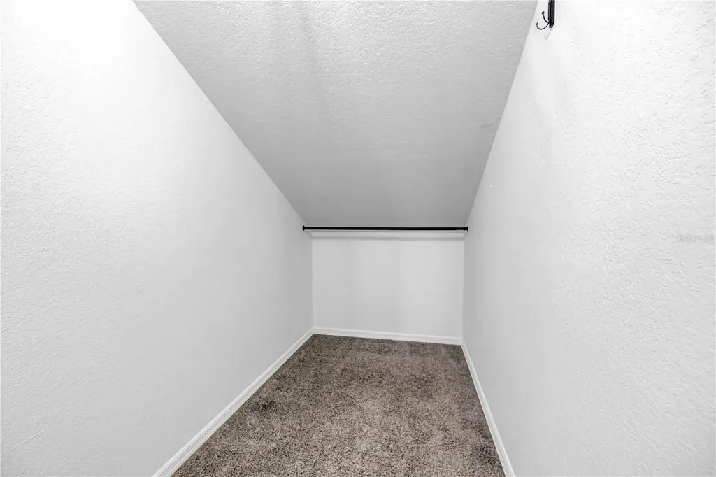 9613 Tara Cay Court Seminole FL 33776