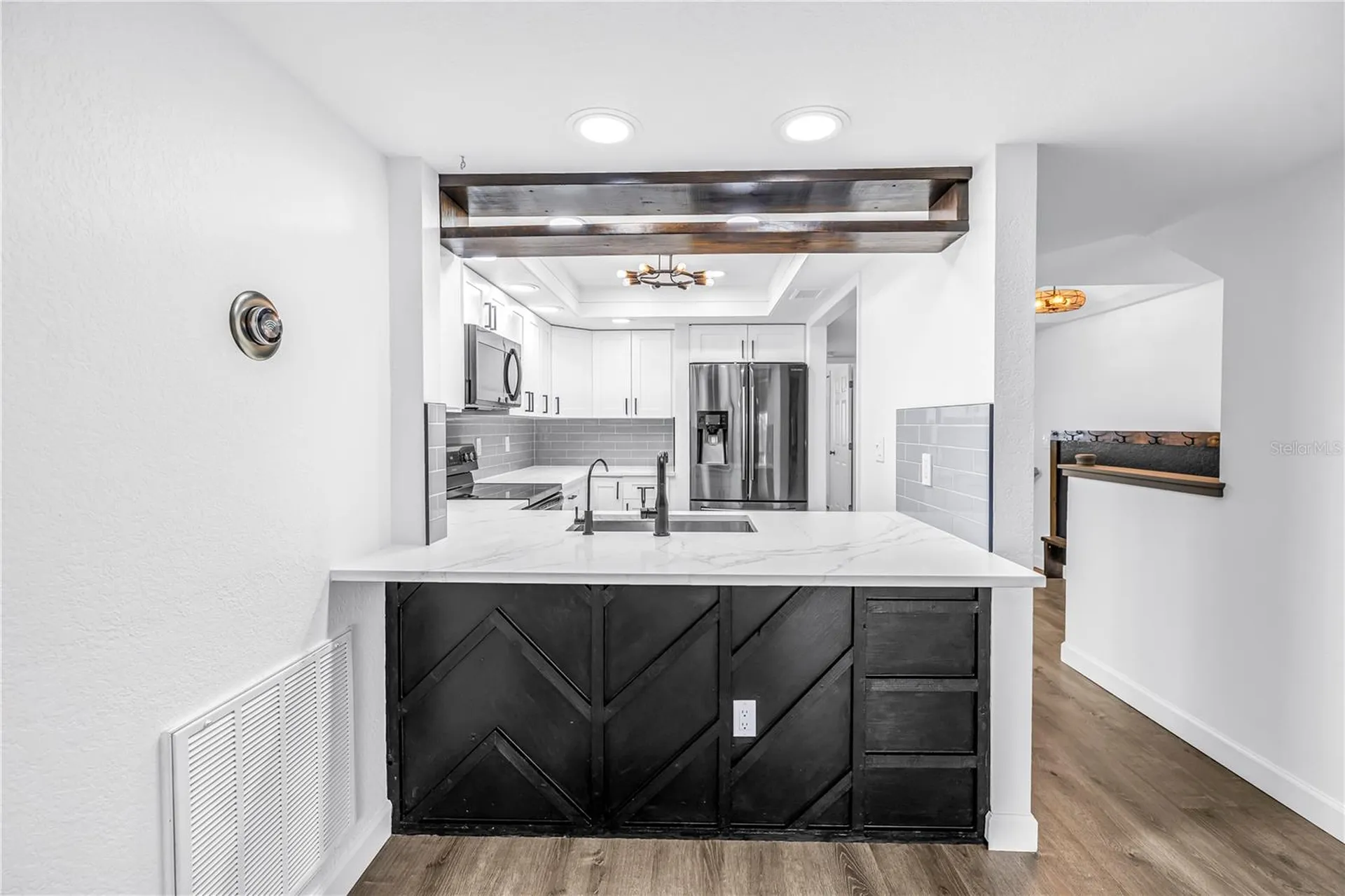 9613 Tara Cay Court Seminole FL 33776