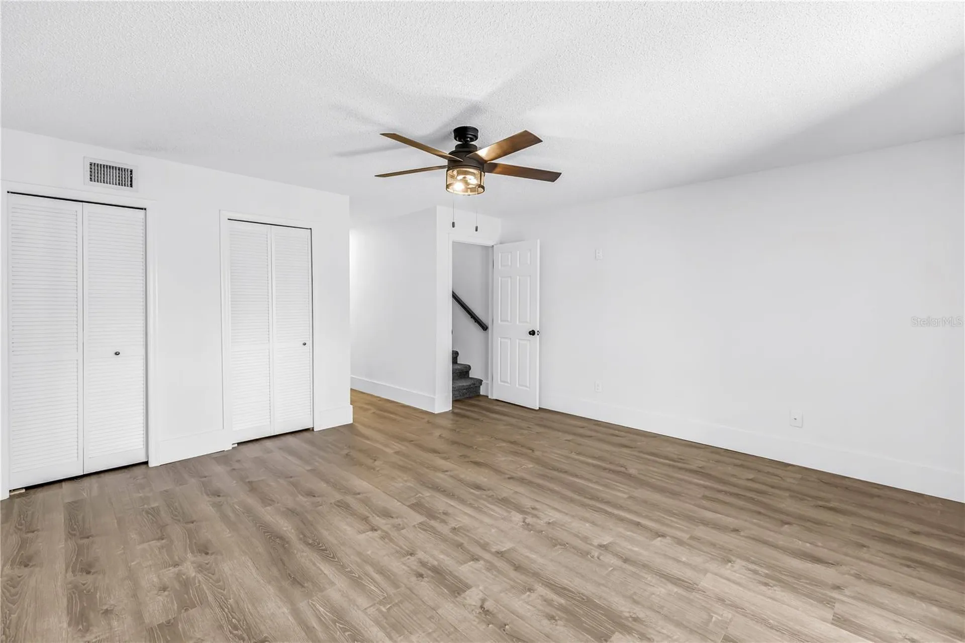 9613 Tara Cay Court Seminole FL 33776