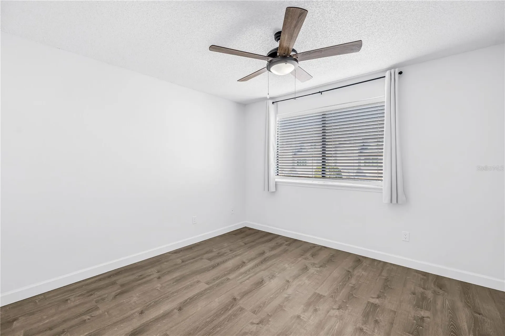 9613 Tara Cay Court Seminole FL 33776
