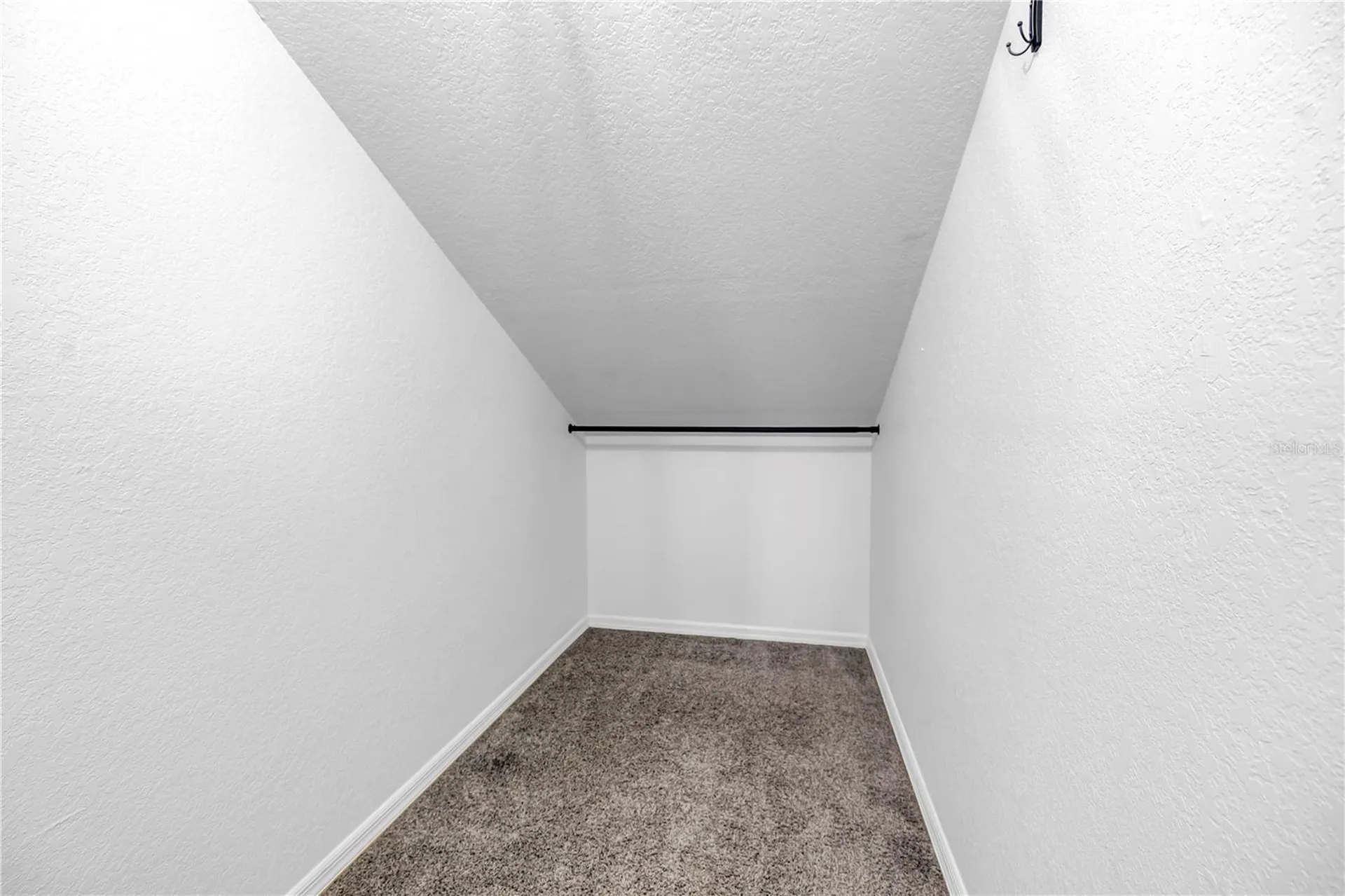 9613 Tara Cay Court Seminole FL 33776