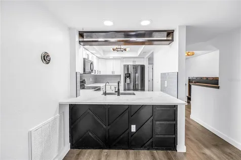 9613 Tara Cay Court Seminole FL 33776