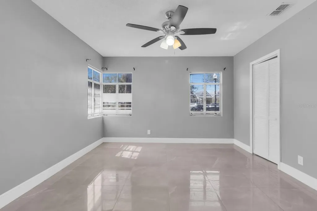 307 E Monument Avenue Kissimmee FL 34741