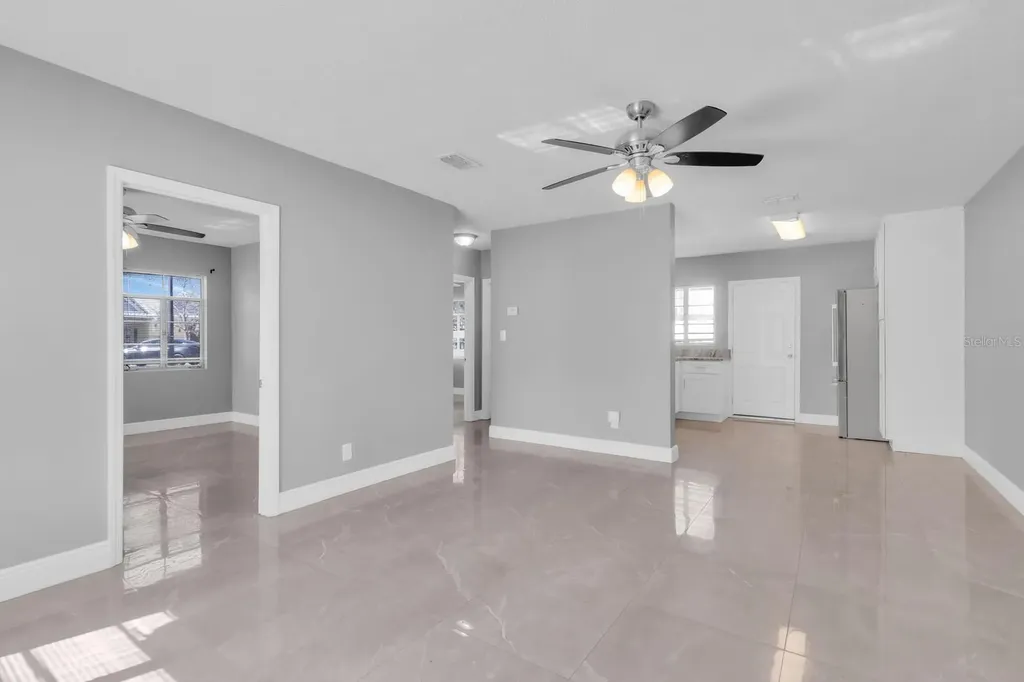 307 E Monument Avenue Kissimmee FL 34741