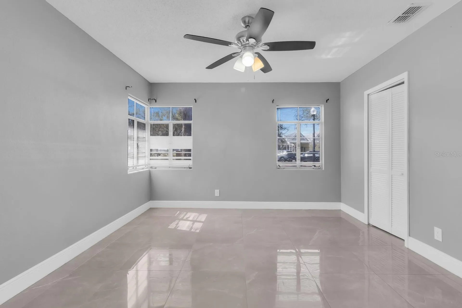 307 E Monument Avenue Kissimmee FL 34741