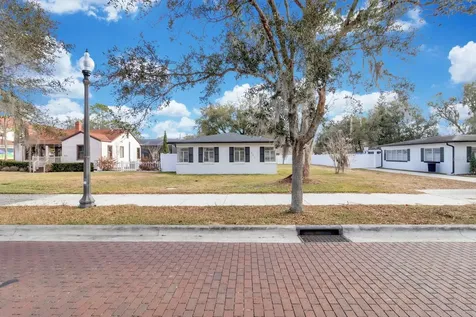 307 E Monument Avenue Kissimmee FL 34741