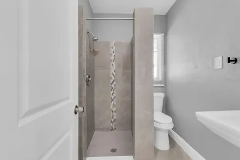 307 E Monument Avenue Kissimmee FL 34741