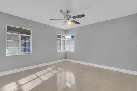 307 E Monument Avenue Kissimmee FL 34741