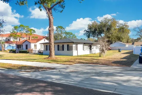 307 E Monument Avenue Kissimmee FL 34741
