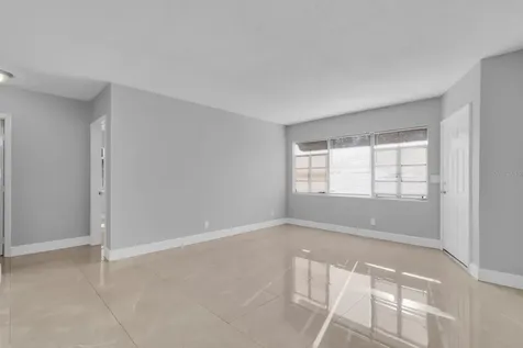 307 E Monument Avenue Kissimmee FL 34741