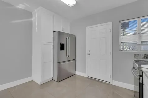 307 E Monument Avenue Kissimmee FL 34741