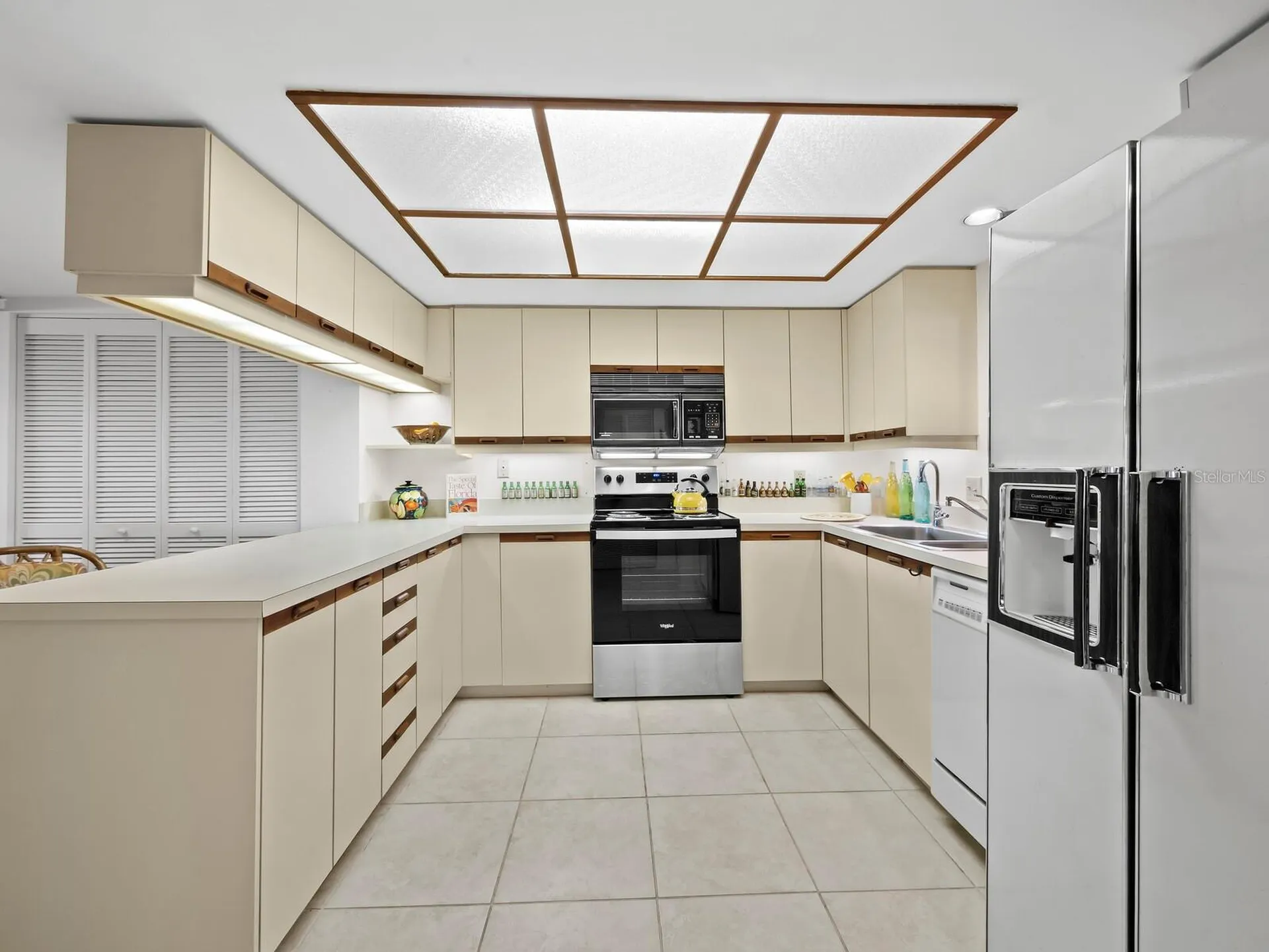 1445 Gulf Of Mexico Drive Longboat Key FL 34228