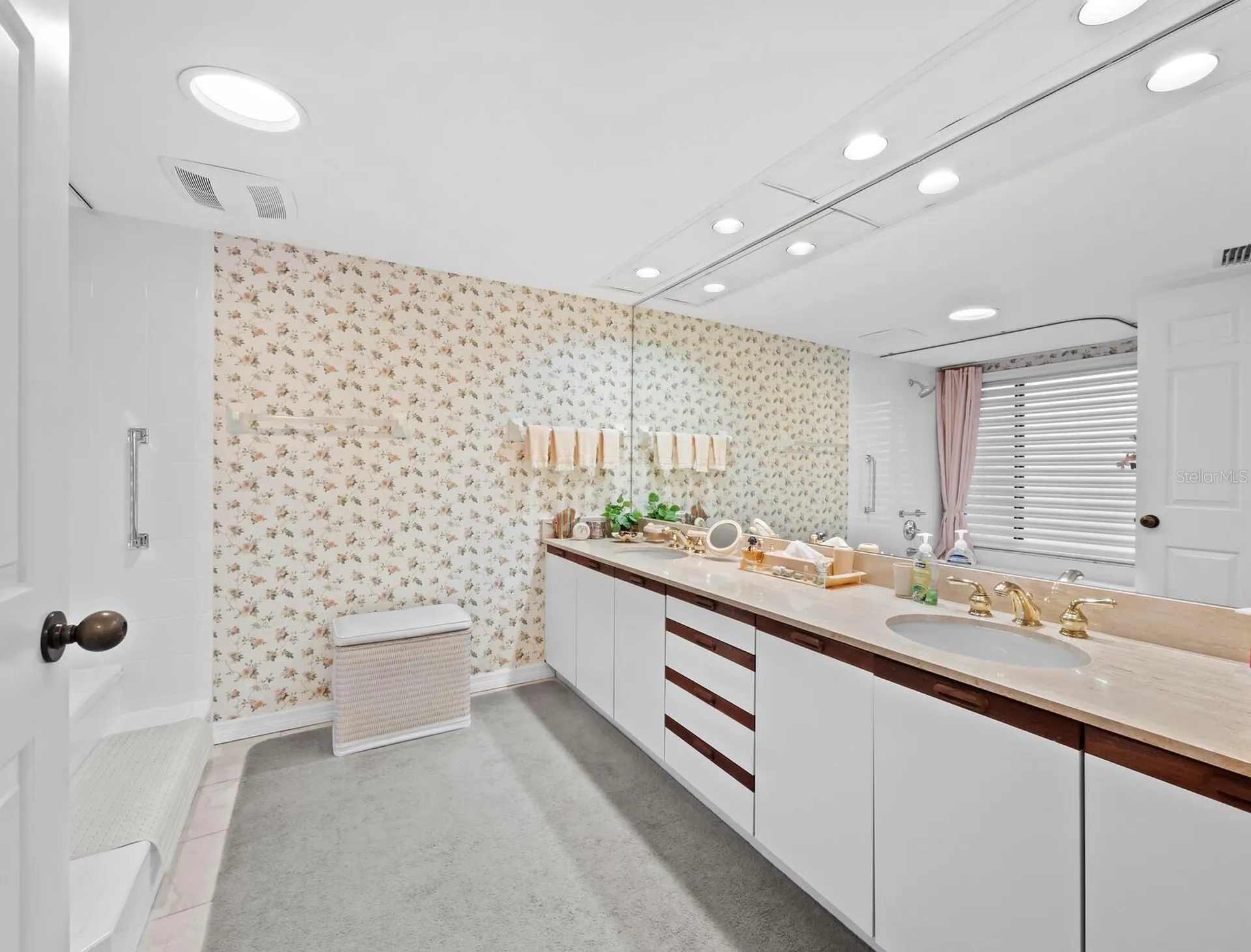 1445 Gulf Of Mexico Drive Longboat Key FL 34228