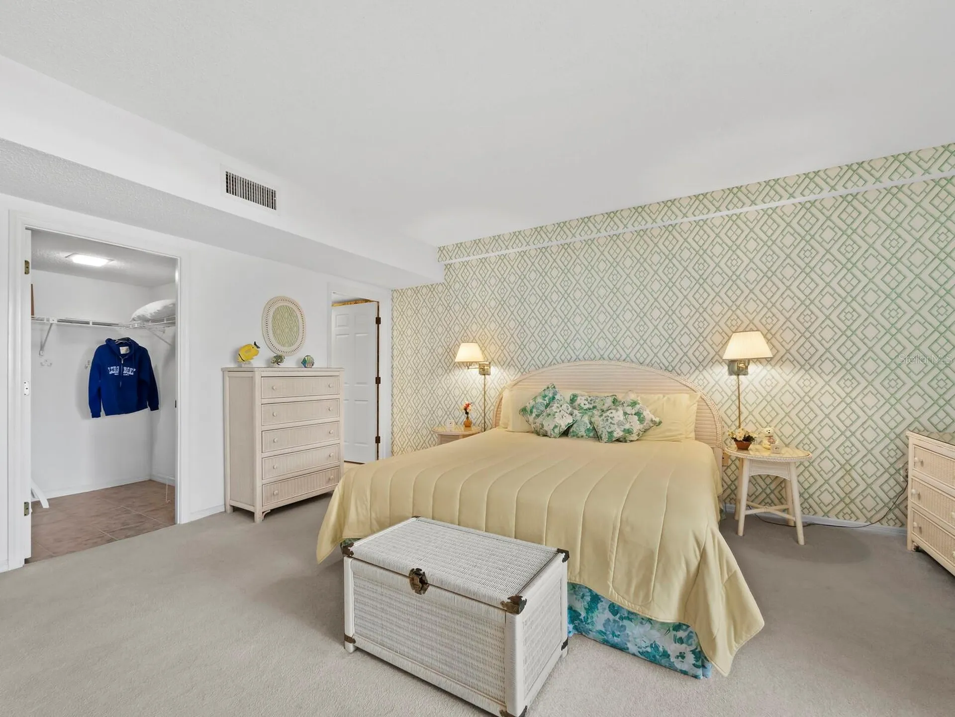 1445 Gulf Of Mexico Drive Longboat Key FL 34228