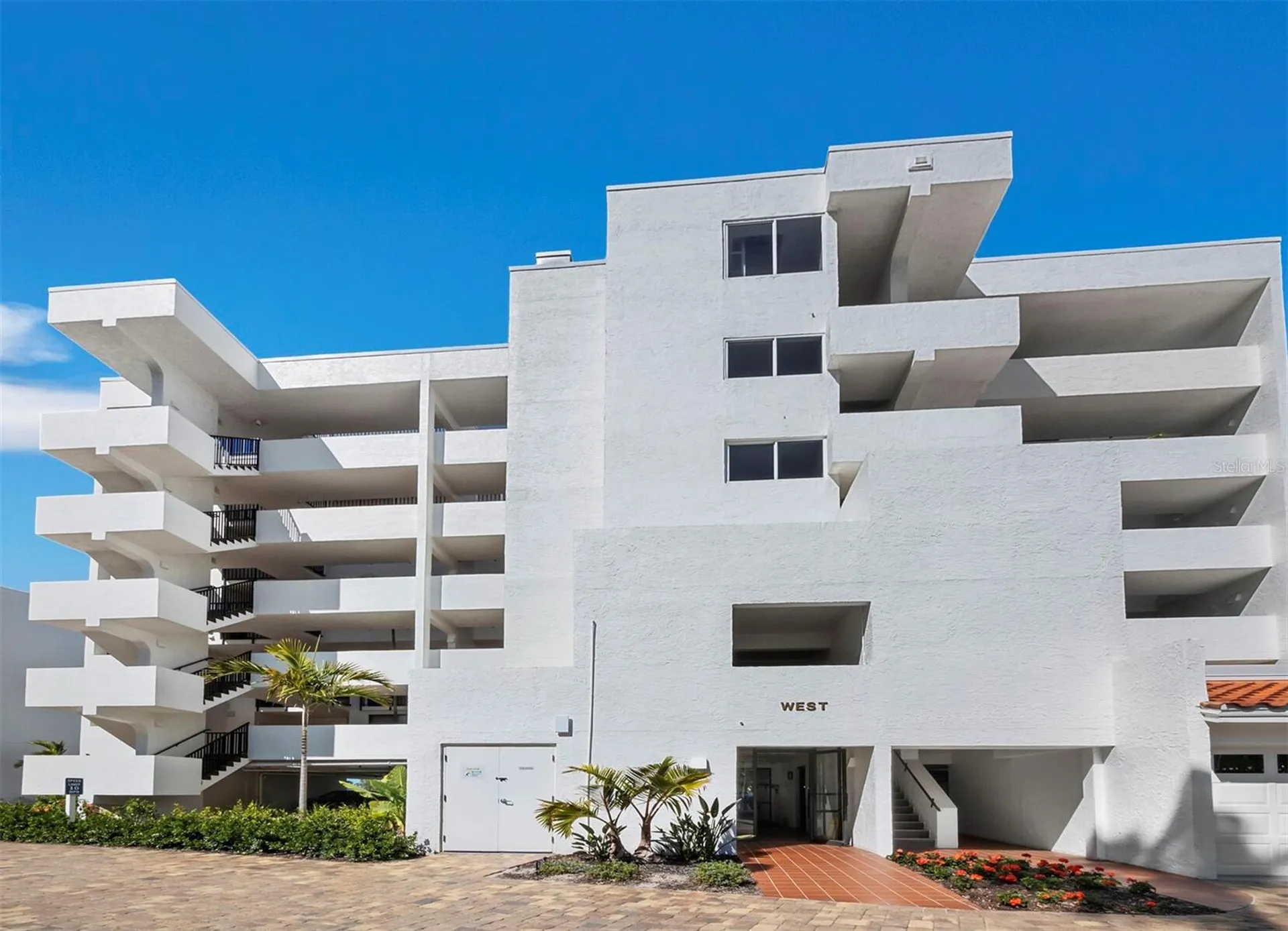 1445 Gulf Of Mexico Drive Longboat Key FL 34228