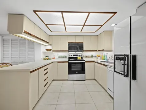 1445 Gulf Of Mexico Drive Longboat Key FL 34228