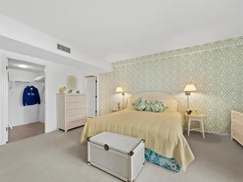 1445 Gulf Of Mexico Drive Longboat Key FL 34228