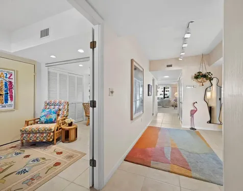 1445 Gulf Of Mexico Drive Longboat Key FL 34228