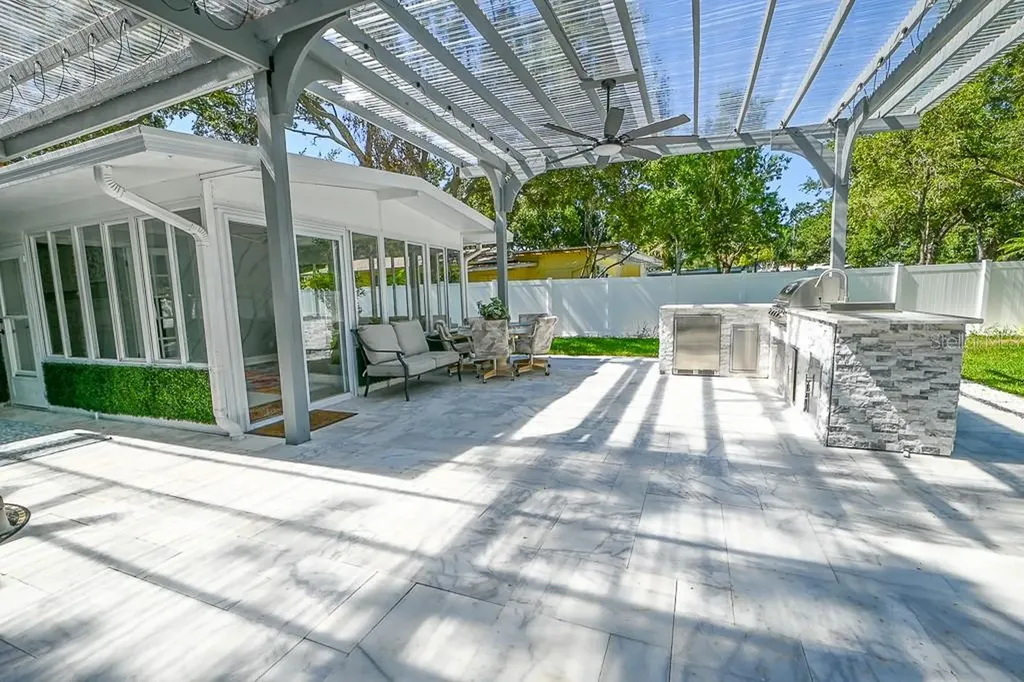1826 Country Club Road N St Petersburg FL 33710