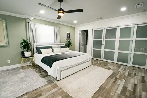 1826 Country Club Road N St Petersburg FL 33710