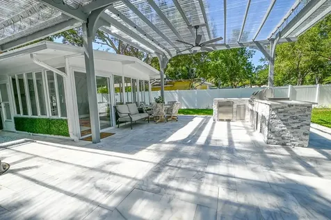 1826 Country Club Road N St Petersburg FL 33710