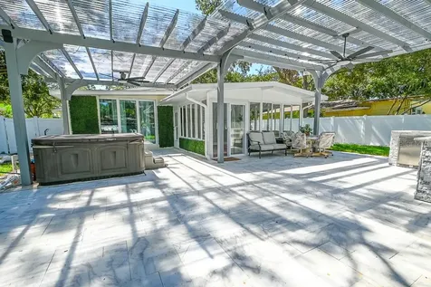 1826 Country Club Road N St Petersburg FL 33710
