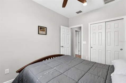 904 Vineyard Lane Oldsmar FL 34677