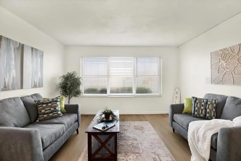 5220 Brittany Drive S St Petersburg FL 33715