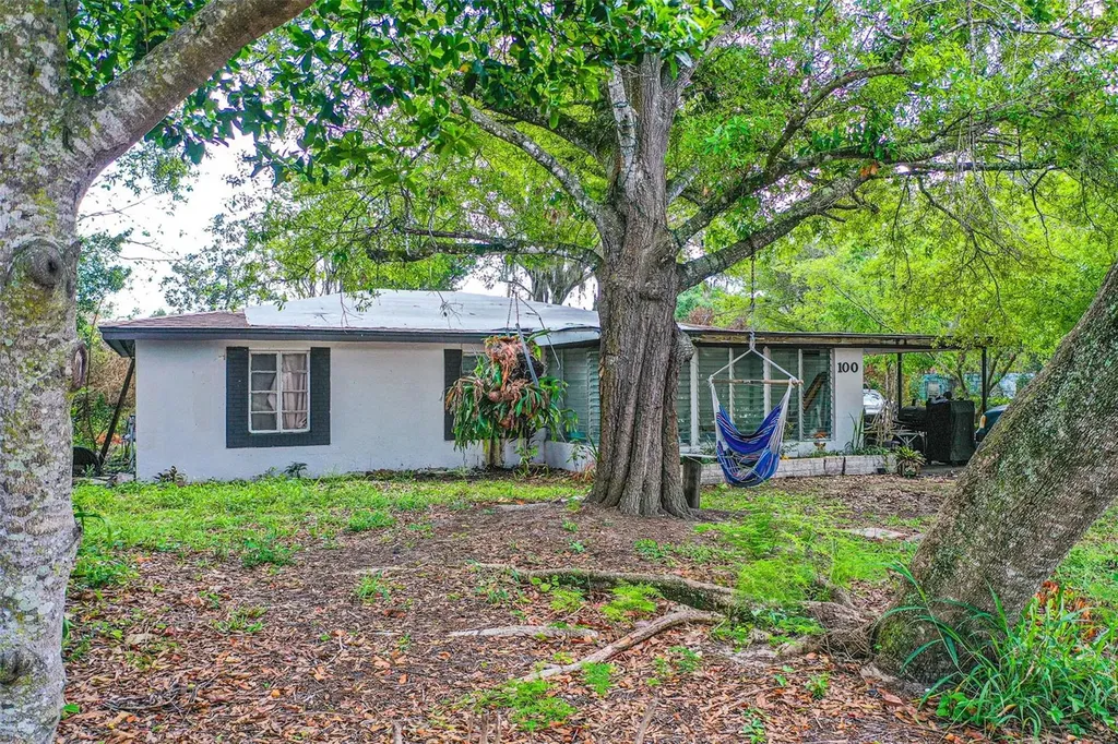 100 N Self Avenue Avon Park FL 33825