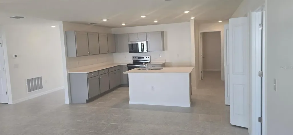 184 Athabasca Drive Poinciana FL 34759