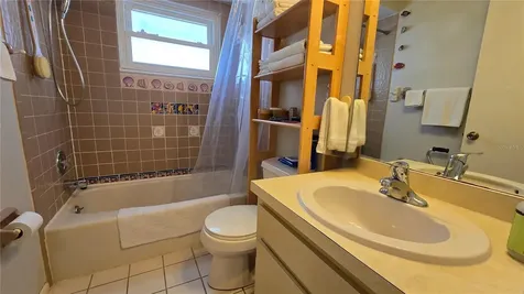 4628 Ashberry Drive Sarasota FL 34234