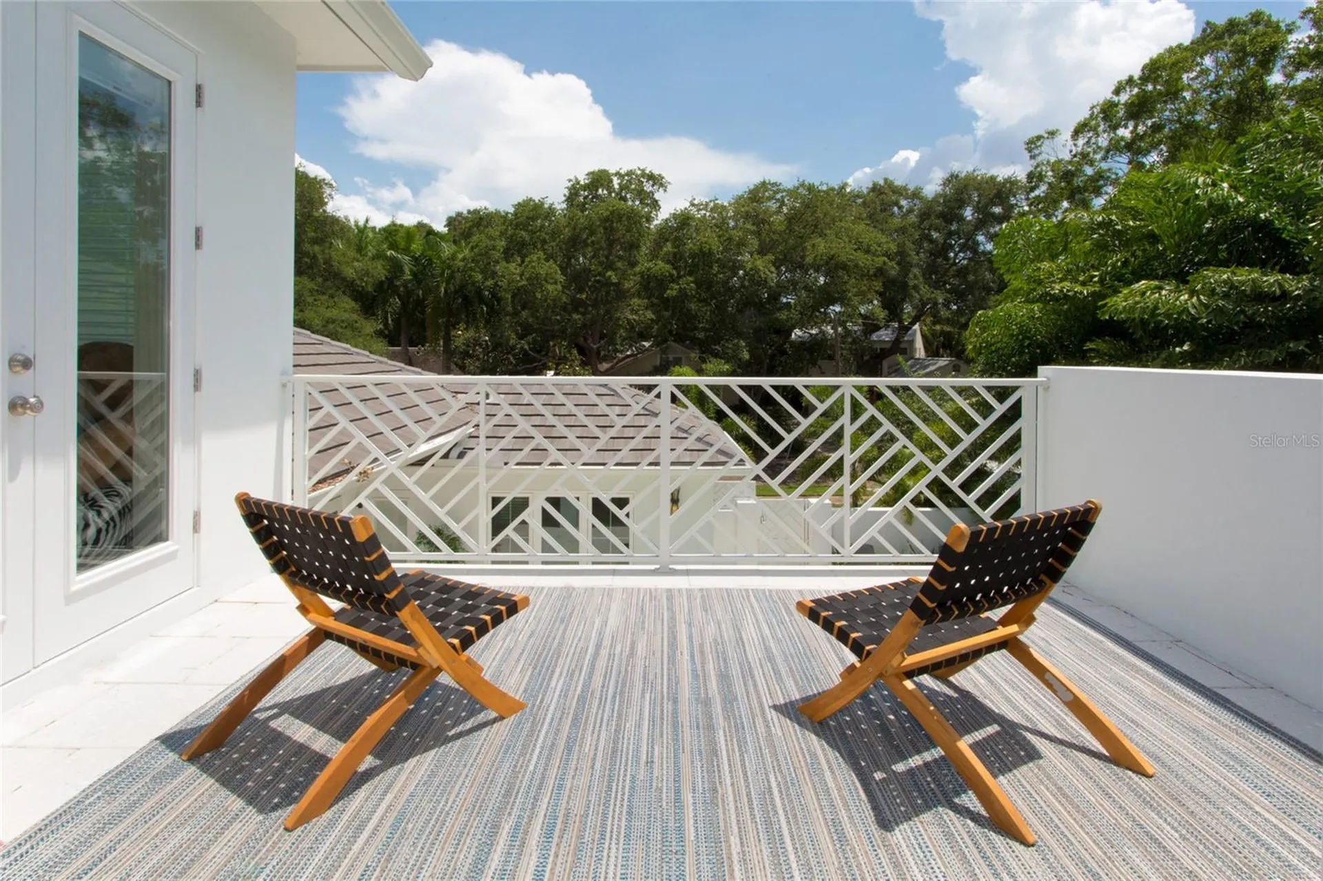 335 16th Avenue NE St Petersburg FL 33704