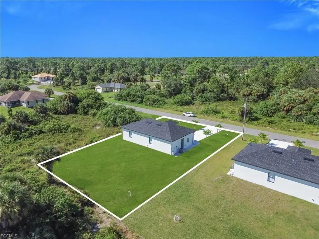 711 Roma Avenue S Lehigh Acres FL 33974