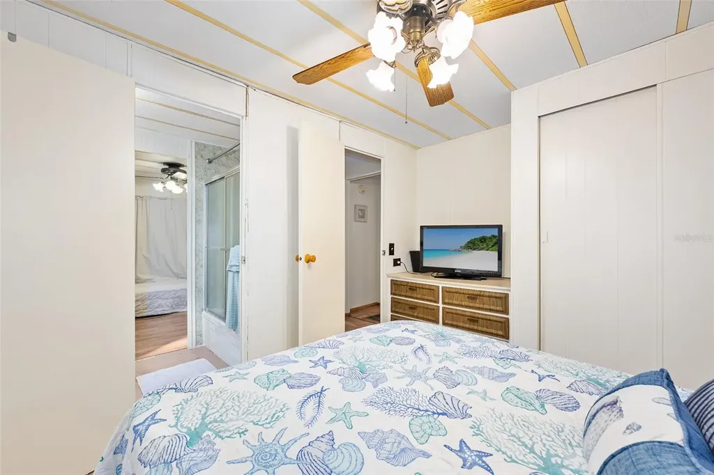 24847 Drive No 1 Astor FL 32102
